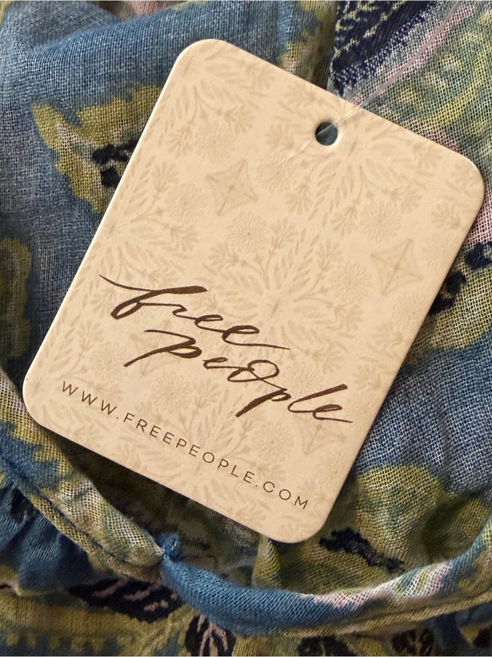 NWT Free People Kauai Getaway Printed Tunic size large - Picture 7 of 8